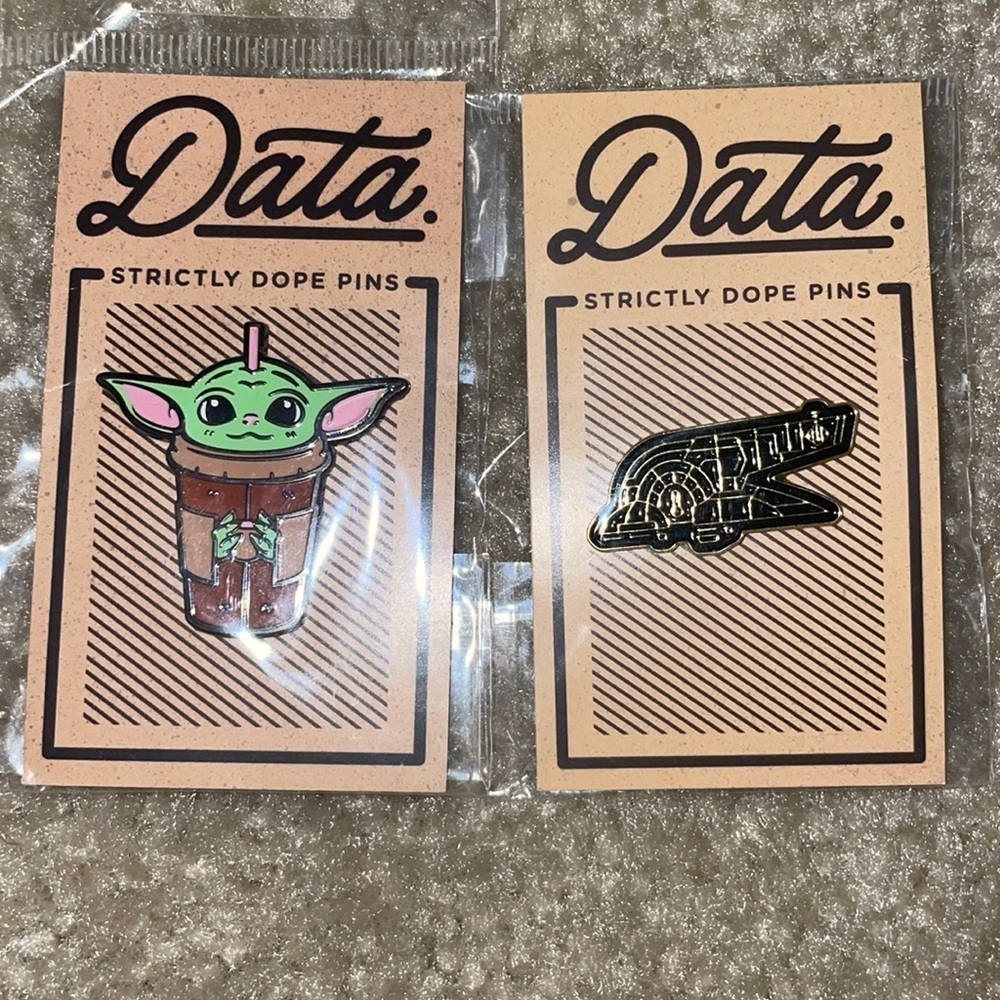 NWT STAR WARS PINS bundle​​​​​​​​​ - Picture 5 of 9